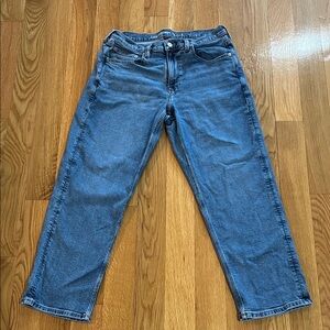 American Eagle high mid rise straight jeans